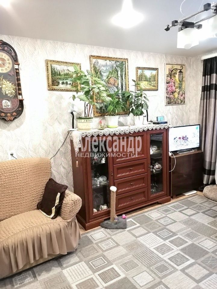 Продажа 1-комн квартиры на вторичном рынке пос. Сосново, улица Механизаторов, 7А