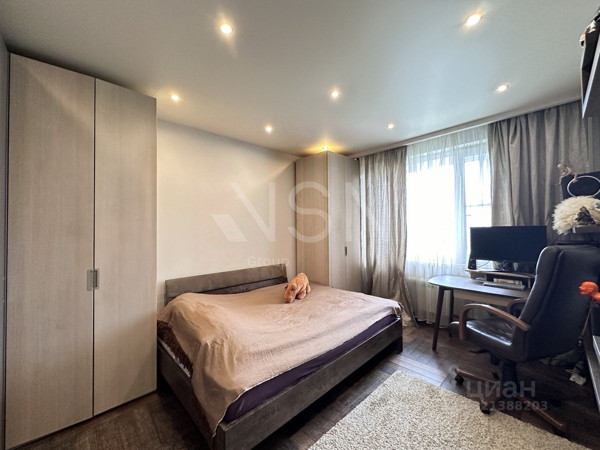 Продажа 2-комн квартиры на вторичном рынке Давыдковская улица, 10К5