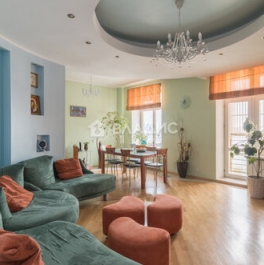 Продажа 4-комн квартиры на вторичном рынке улица Гиляровского,  д. 50