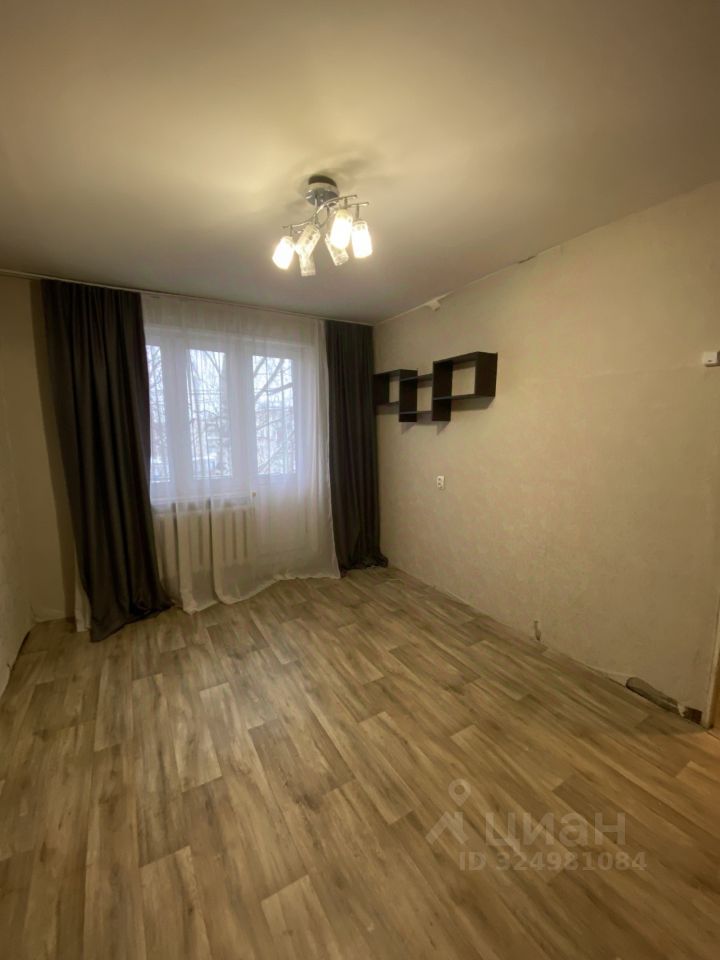 Продажа 1-комн квартиры на вторичном рынке Вербилки пгт, улица Забырина, 15