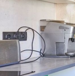 Продажа 3-комн квартиры на вторичном рынке проспект Кузнецова, 17 Продажа 3-комн квартиры на вторичном рынке проспект Кузнецова, 17