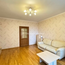 Продажа 4-комн квартиры на вторичном рынке Пулковская улица