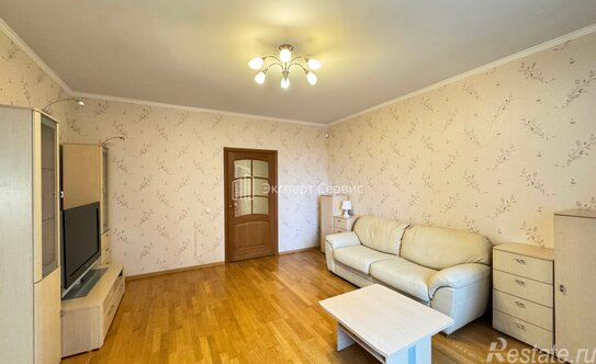 Продажа 4-комн квартиры на вторичном рынке Пулковская улица