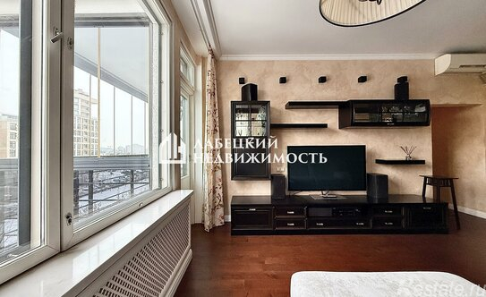 Продажа 2-комн квартиры на вторичном рынке ул Профессора Попова,  д. 44