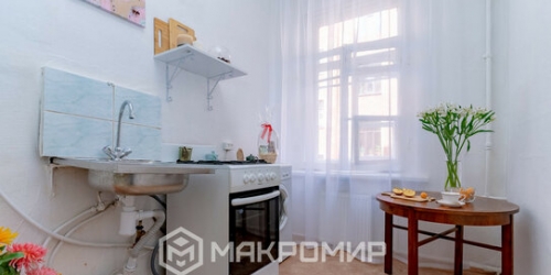 2-комн квартира 20-я линия,  д. 11
