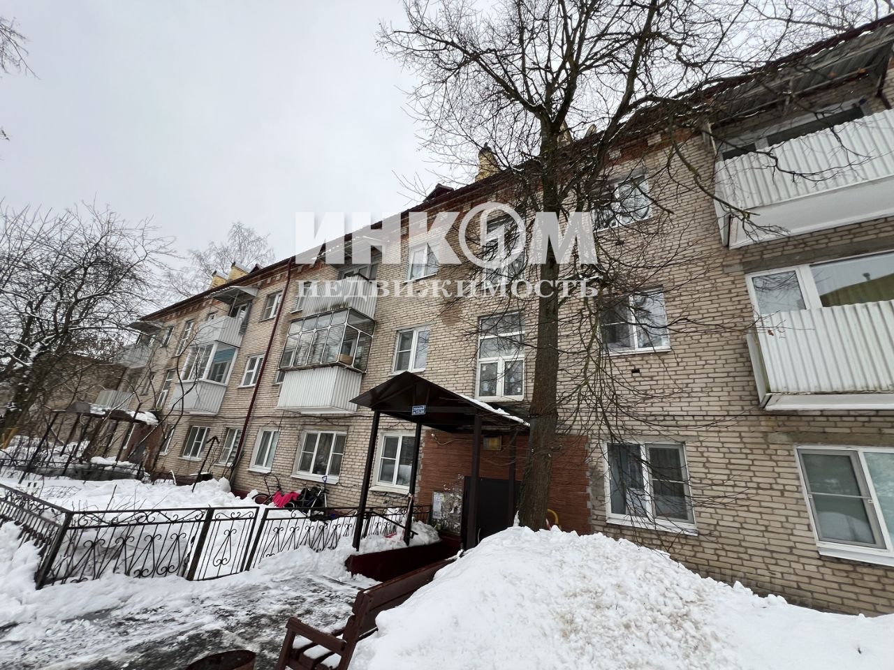 Продажа 2-комн квартиры на вторичном рынке с. Успенское, 62Б