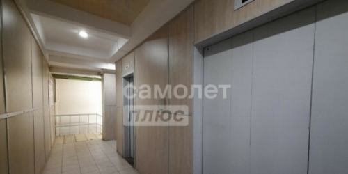 3-комн квартира улица Серпуховский Вал,  д. 6