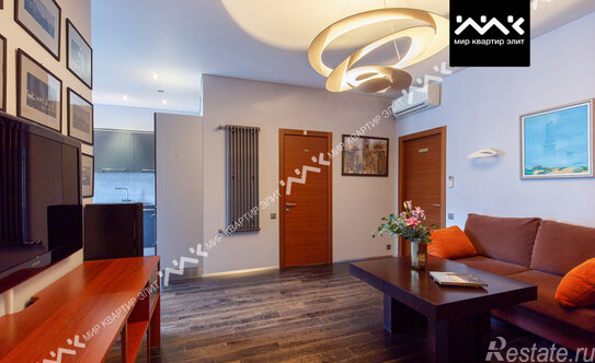 Продажа 3-комн квартиры на вторичном рынке Зверинская улица,  д. 22