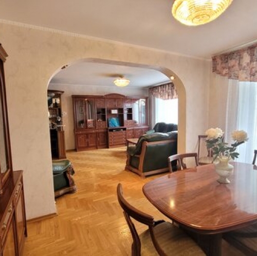 4-комн квартира ул Привольная,  д. 65/32