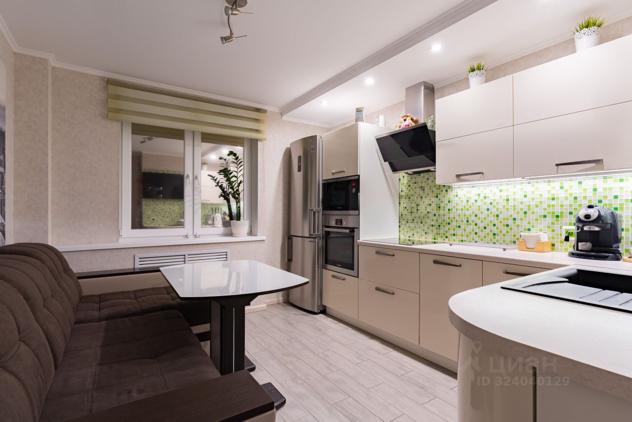 Продажа 1-комн квартиры на вторичном рынке Горелово тер., улица Коммунаров, 188к3