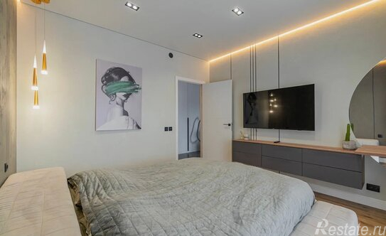 Продажа 2-комн квартиры на вторичном рынке Образцовая улица,  д. 5 к4