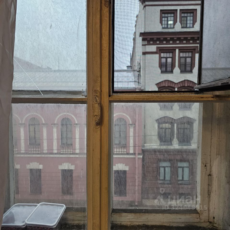 Продажа 3-комн квартиры на вторичном рынке Шпалерная улица, 28