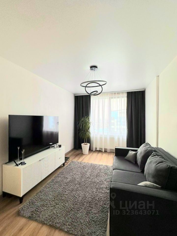 Продажа 1-комн квартиры на вторичном рынке улица Крыленко, 1к1с3