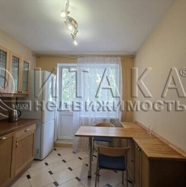 Продажа 2-комн квартиры на вторичном рынке Луначарского пр-кт,  д. 76,  к. 2