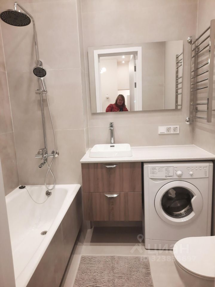 Аренда 2-комн квартиры на вторичном рынке переулок Девяткин, 4