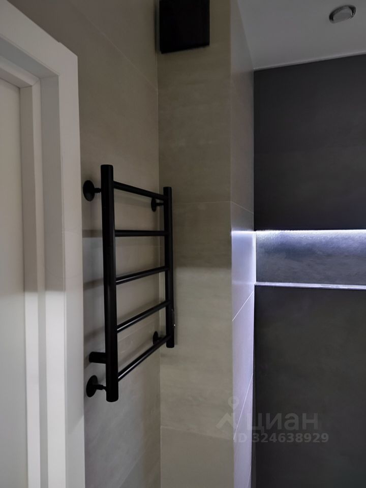 Продажа 1-комн квартиры на вторичном рынке Малая Митрофаньевская улица, 8к1