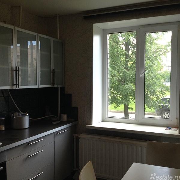 Продажа квартиры на вторичном рынке Генерала Хазова ул,  д. 5