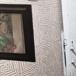 Продажа 1-комн квартиры на вторичном рынке пос. Войсковицы, площадь Манина, 4