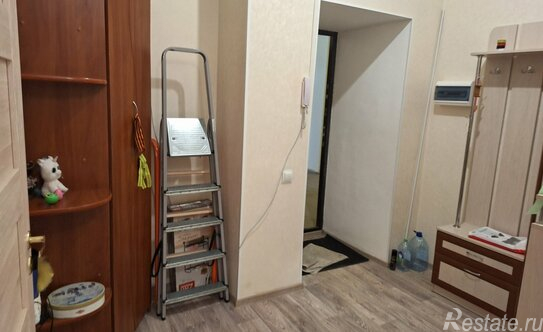 Аренда 2-комн квартиры на вторичном рынке ул Красная,  д. 8,  к. 2