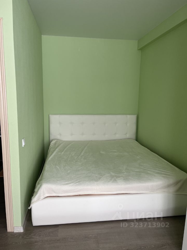 Продажа 1-комн квартиры на вторичном рынке Новое Бисерово-2 мкр, с. Бисерово,  д. 20