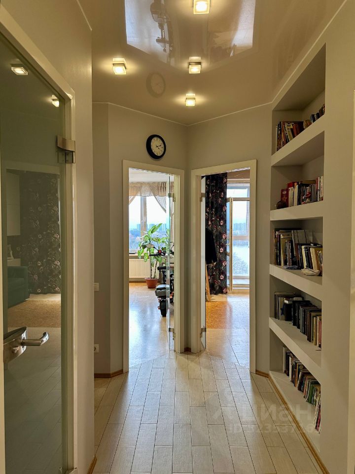 Продажа 2-комн квартиры на вторичном рынке Выборгское шоссе, 17к1