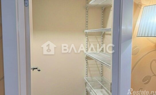 Продажа 4-комн квартиры на вторичном рынке Полярная улица,  д. 32 к2