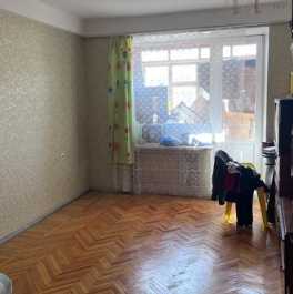 Продажа 2-комн квартиры на вторичном рынке улица Маршала Тухачевского,  д. 37