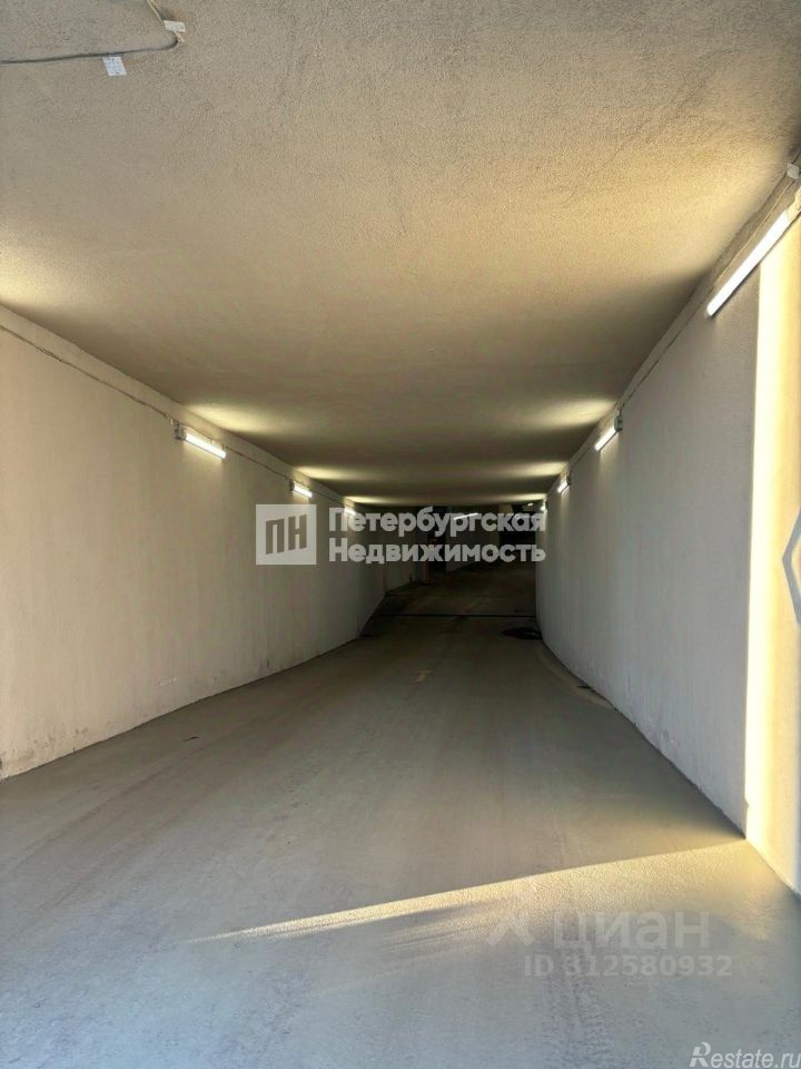 Продажа гаража пр-кт Авиаконструкторов,  д. 67,  к. 1 стр 1