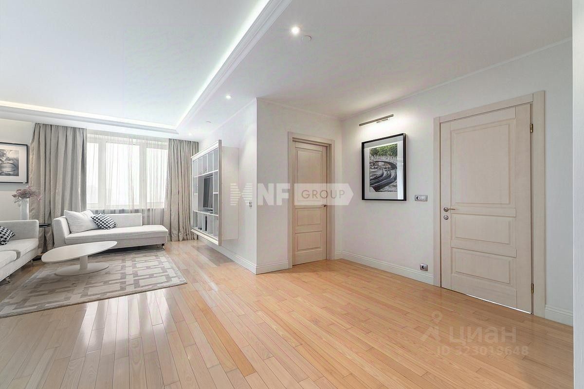 Продажа 4-комн квартиры на вторичном рынке Хорошевское шоссе, 16к1