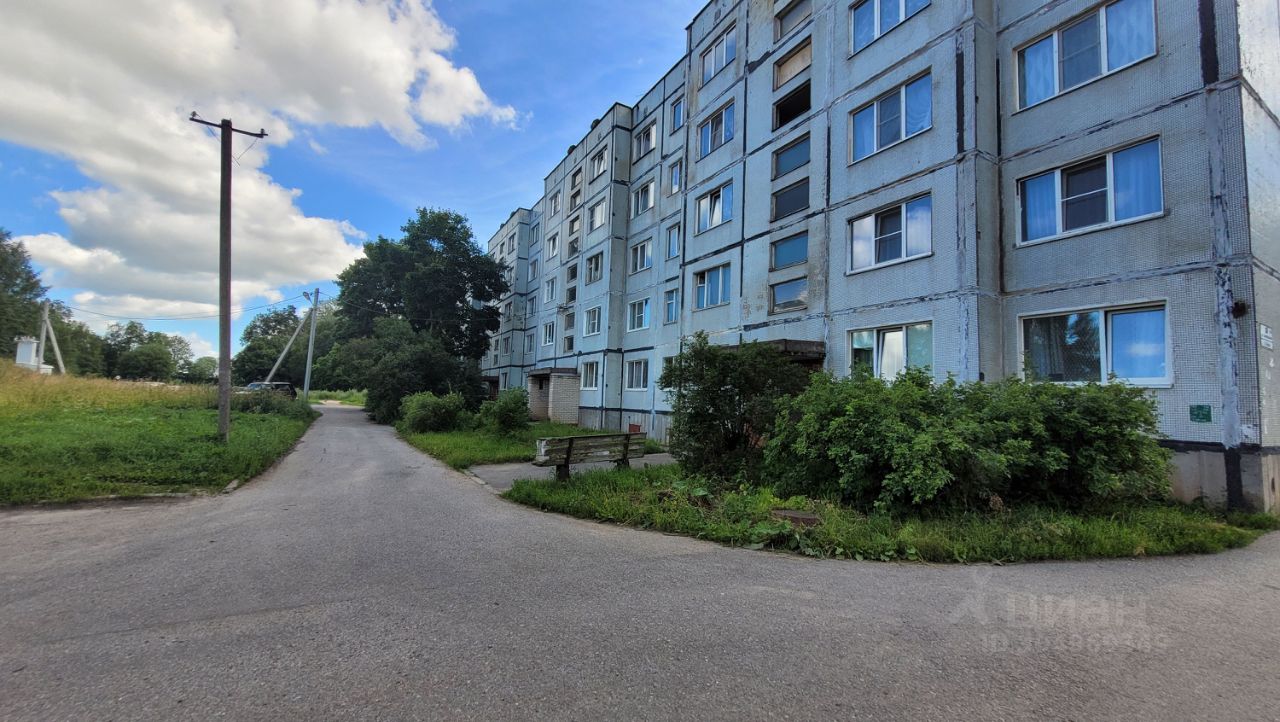 Продажа 2-комн квартиры на вторичном рынке пос. Суйда, улица Центральная, 16