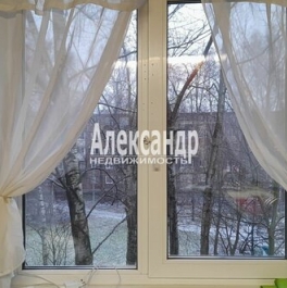 Продажа 2-комн квартиры на вторичном рынке ул Гранитная,  д. 48