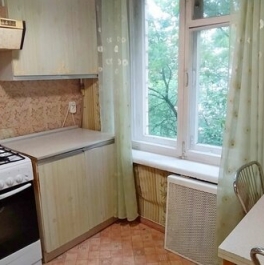 Продажа 2-комн квартиры на вторичном рынке Живописная улица,  д. 34 к3