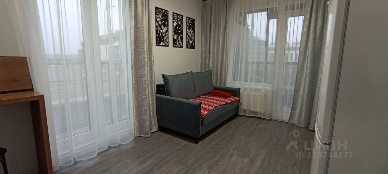 Аренда 1-комн квартиры на вторичном рынке пос. Стрельна, проспект Буденного, 20к5