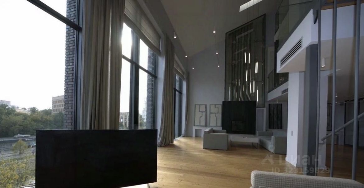 Аренда 4-комн квартиры на вторичном рынке Тессинский переулок, 2-6/19