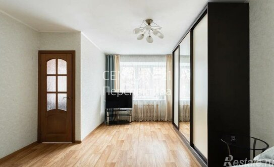 Продажа 1-комн квартиры на вторичном рынке Уткин проспект