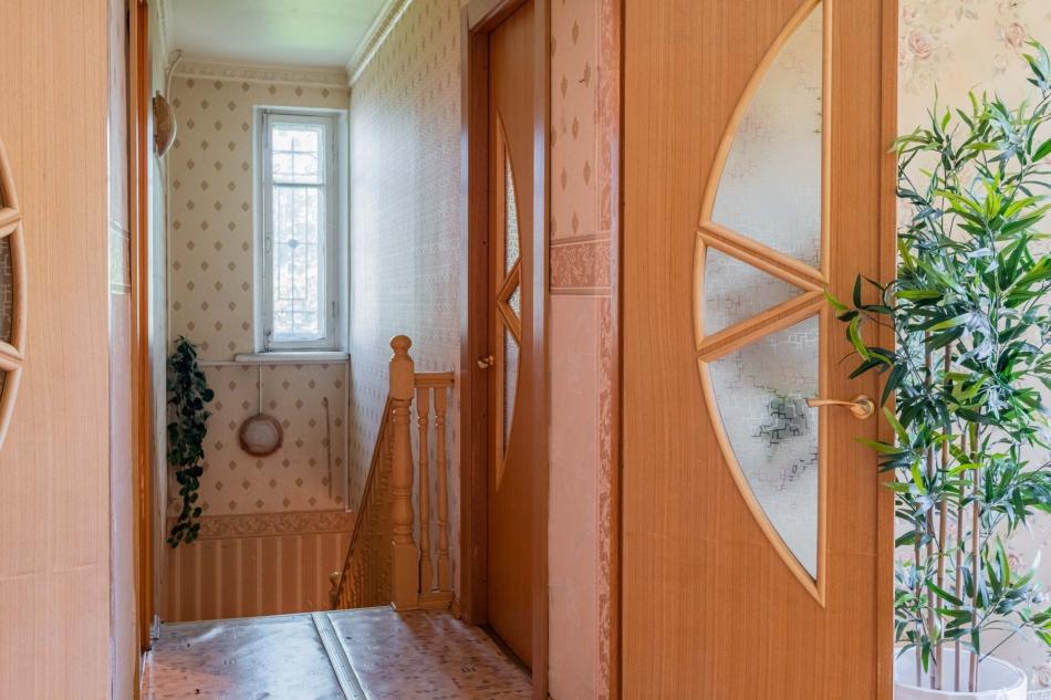 Продажа 5-комн квартиры на вторичном рынке Дибуновская ул,  д. 13