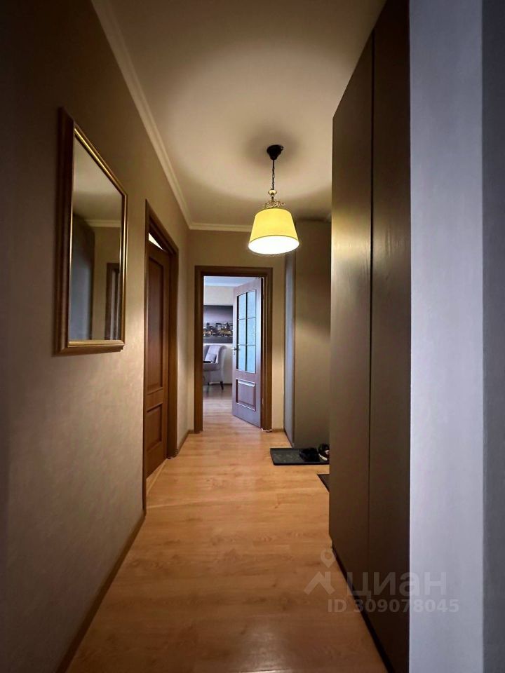 Аренда 2-комн квартиры на вторичном рынке 3-я Мытищинская улица, 3к2