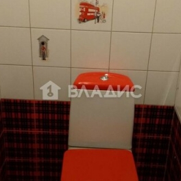 Продажа 2-комн квартиры на вторичном рынке Мурино г,  д. 3,  к. 3