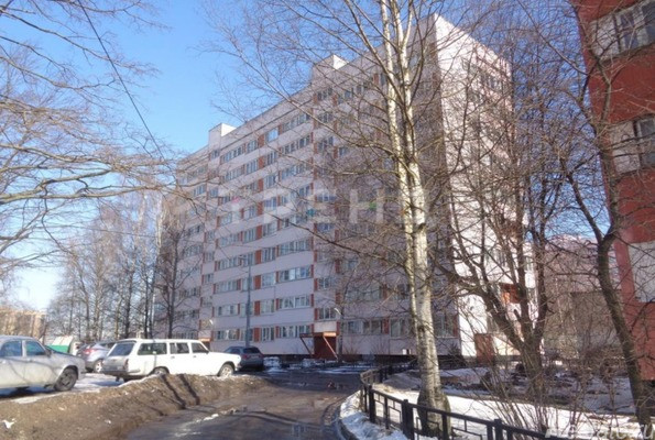 Продажа 3-комн квартиры на вторичном рынке Симонова ул,  д. 12