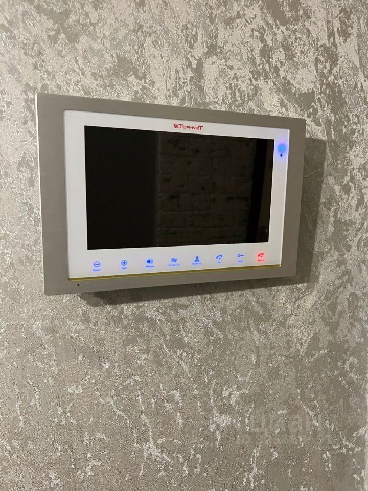 Продажа 2-комн квартиры на вторичном рынке улица Гамалеи, 10