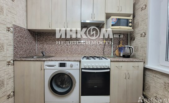 Продажа 3-комн квартиры на вторичном рынке Уссурийская улица,  д. 1 к2