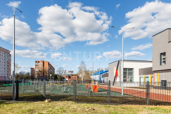 Продажа 3-комн квартиры на вторичном рынке Химки, Некрасова ул,  д. 6