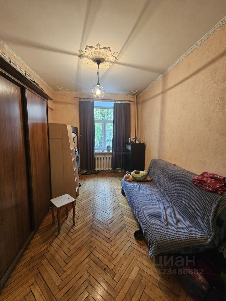 Продажа 2-комн квартиры на вторичном рынке улица Алабяна, 10К2