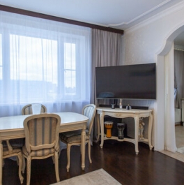 Продажа 3-комн квартиры на вторичном рынке Люсиновская улица