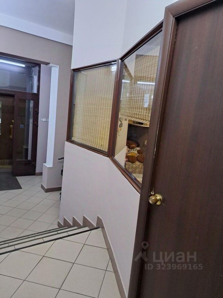 Аренда 3-комн квартиры на вторичном рынке Смоленский бульвар, 1/2