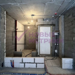 Продажа 2-комн квартиры на вторичном рынке Петровский пр-кт,  д. 9 к2