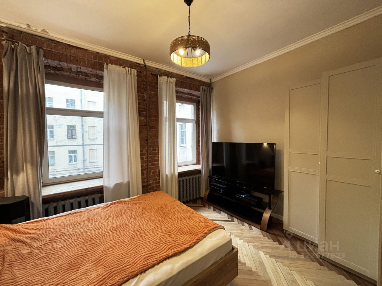 Аренда 3-комн квартиры на вторичном рынке улица Восстания, 37-39