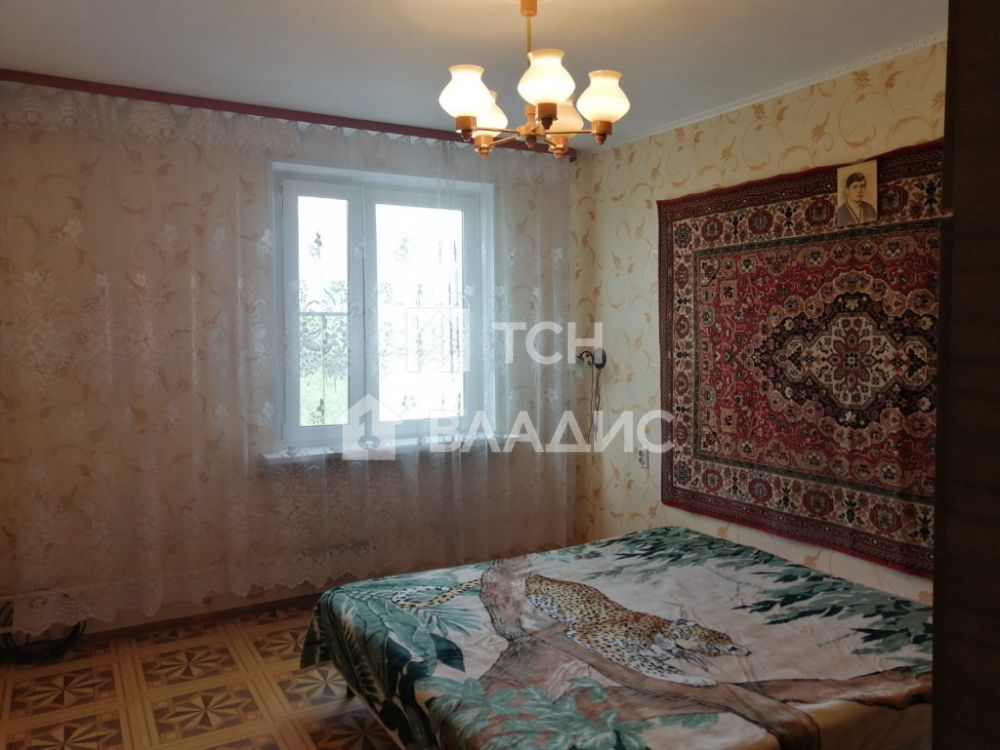 3-комн квартира Староватутинский проезд, 11