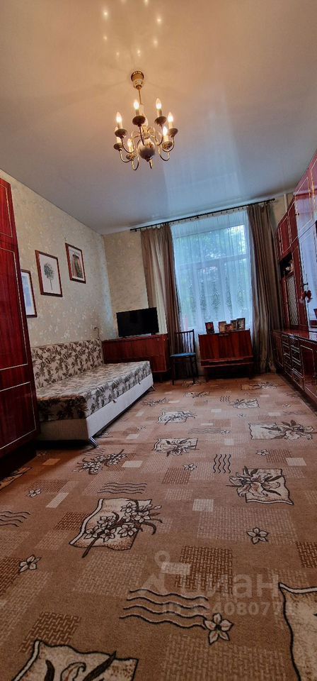 Продажа 2-комн квартиры на вторичном рынке Гданьская улица, 13