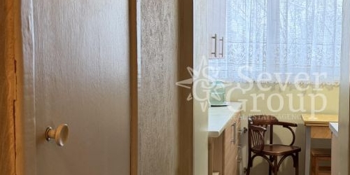 5-комн квартира улица Стойкости, 27